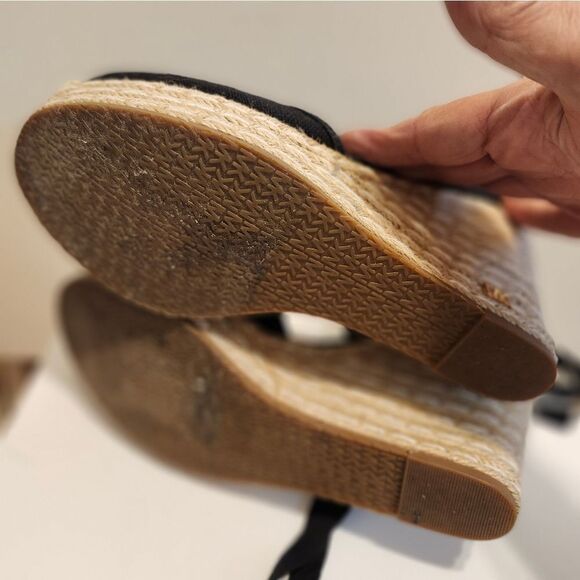 Michael Kors Black Canvas Wedge Heel Tie-up Mk Logo Espadrilles Sz.6 Ret.$184 - Picture 11 of 11